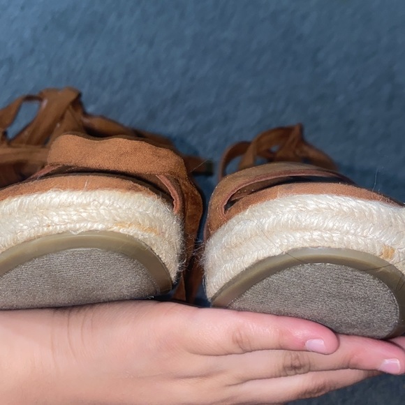 ANA open toe brown wedge - Picture 5 of 7